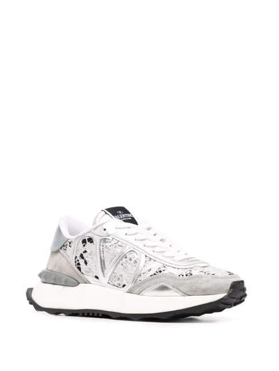 Valentino Silver & Gray Lacerunner Sneakers In Grau