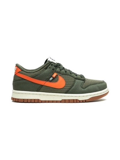 Nike Dunk Low "toasty Sequoia" Sneakers In Green