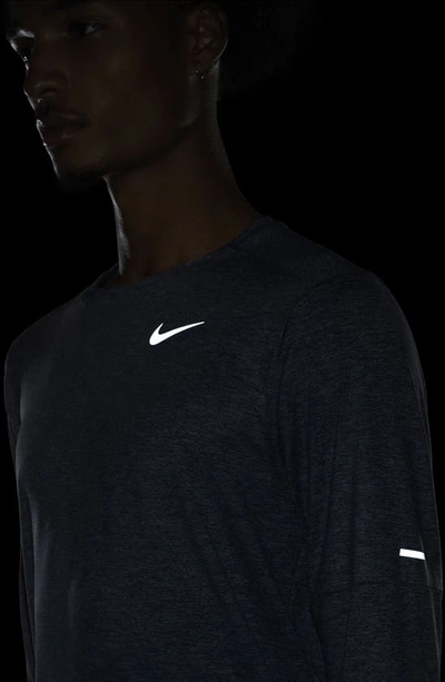 Nike Element Dri-fit Long Sleeve Running T-shirt In Smoke Grey/ Grey Fog