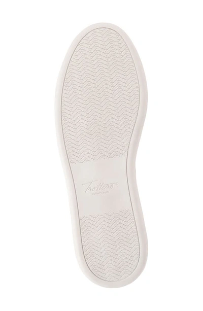 Trotters Accent Slip-on In Sage