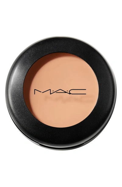Shop Mac Cosmetics Studio Finish Spf 35 Correcting Concealer In Nc15