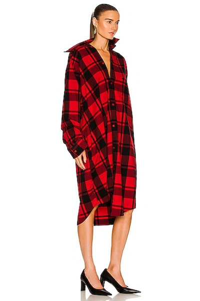 Shop Balenciaga Twisted Shirt Dress In Red & Black