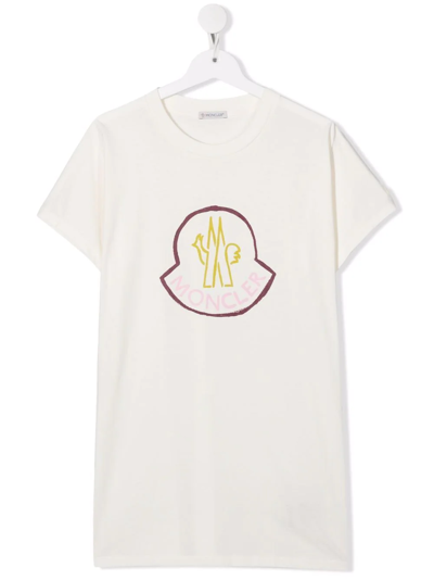 Shop Moncler Teen Logo Print T-shirt In Neutrals