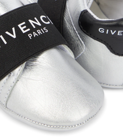 Shop Givenchy Baby Logo Leather Sneakers In Light Grey