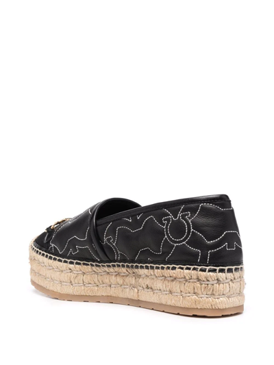 Ferragamo Gancini Logo-embroidered Espadrilles In Schwarz