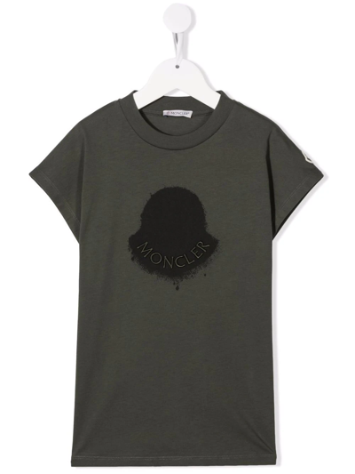 Shop Moncler Logo-print T-shirt In Green