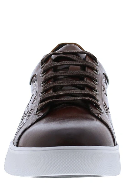 Robert Graham Men's Bait Skull-embossed Low-top Sneakers In Cognac