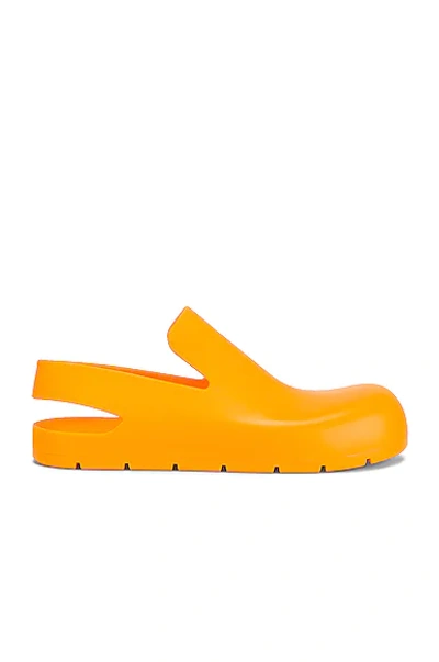 Shop Bottega Veneta Puddle Slingback Sandals In Tangerine