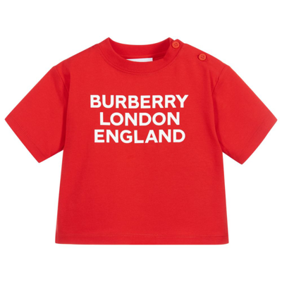 Shop Burberry Red Logo Baby T-shirt