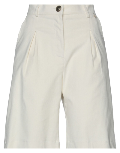 Shop Souvenir Woman Shorts & Bermuda Shorts Ivory Size Xs Cotton, Elastic Fibres In White