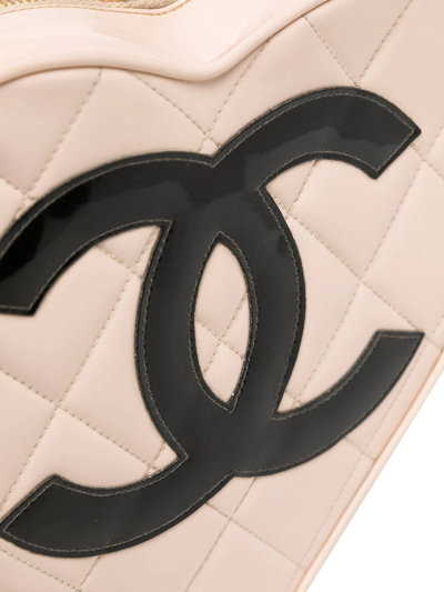 Chanel Pre-owned 1995 CC Heart Vanity Top-Handle Bag - Black