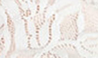 Everviolet Vela Pocketed Wireless Bra In White/blush
