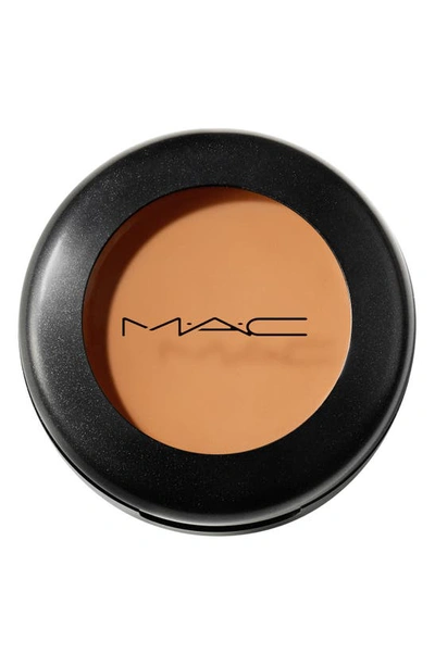 Shop Mac Cosmetics Studio Finish Spf 35 Correcting Concealer In Nc20