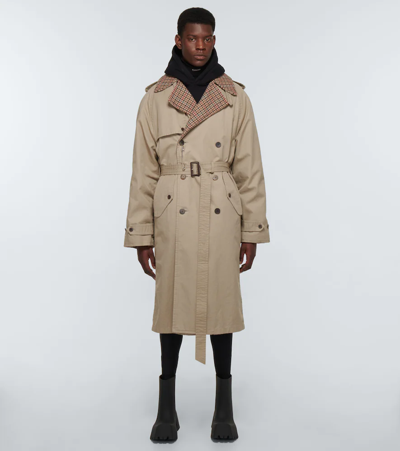 Shop Balenciaga Double-breasted Trench Coat In Beige/brown