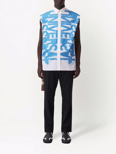 Burberry Slogan Print Sleeveless Shirt In Blau