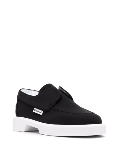 Shop Le Silla Yacht Two-tone Loafers In Black