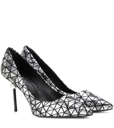 Roger Vivier Decollete T95 Leather Stiletto Pumps In Silver