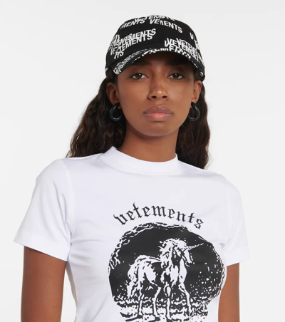 Shop Vetements Logo Cotton Baseball Cap In Black / White