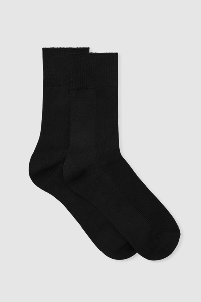 Shop Cos 2-pack Ribbed Panel Socks In Black