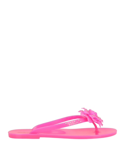 Shop Menghi Toe Strap Sandals In Fuchsia
