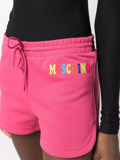Moschino Logo-print Track Shorts In Rosa