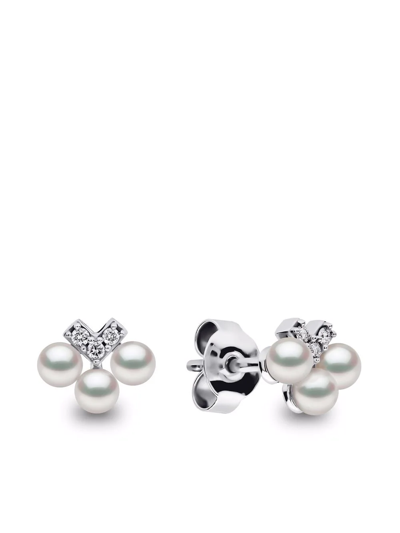 Shop Yoko London 18kt White Gold Sleek Akoya Pearl Diamond Stud Earrings In Silber