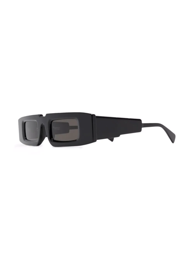 Kuboraum Rectangular-frame Sunglasses In Black
