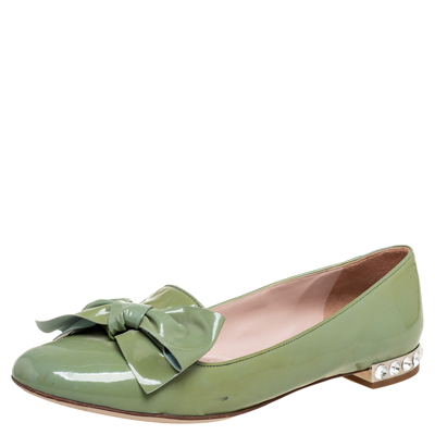 Pre-owned Miu Miu Light Green Patent Leather Bow Ballet Flats Size 36.5