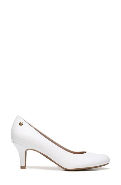 Lifestride Parigi Womens Laceless Heels Pumps In White