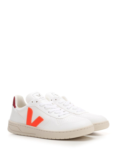 Veja Mens White Leather Sneakers In White
