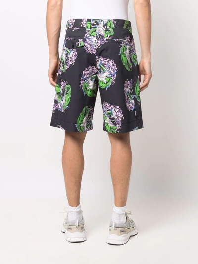 Shop Msgm Graphic-print Straight-leg Shorts In Schwarz
