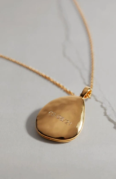 Monica Vinader Deia Pebble Locket Necklace In Gp