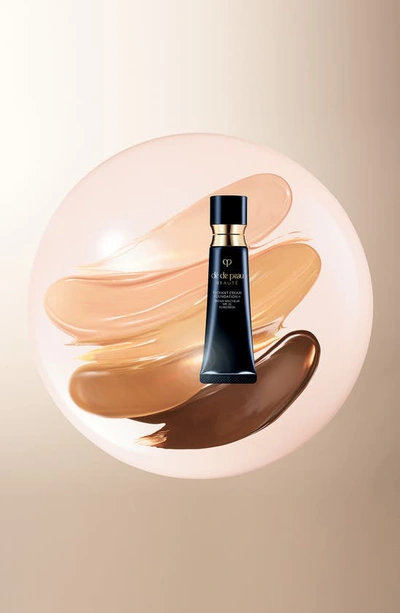 Shop Clé De Peau Beauté Beauté Radiant Cream Foundation Spf 25 In O20 Light Medium Ocher