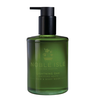 Noble Isle Lightning Oak Hair & Body Wash (250ml) In Green | ModeSens