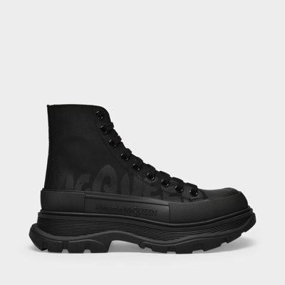 Shop Alexander Mcqueen Tread Slick Sneakers In Black