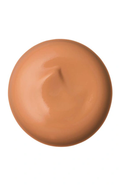 Clé De Peau Beauté Radiant Cream Foundation In O70 Medium Deep Ocher