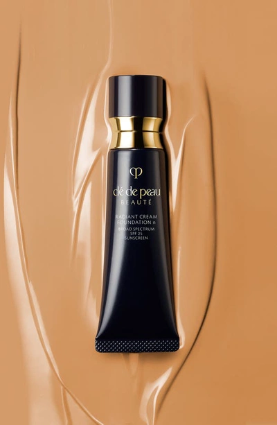 Shop Clé De Peau Beauté Beauté Radiant Cream Foundation Spf 25 In O100 Rich Deep Ocher