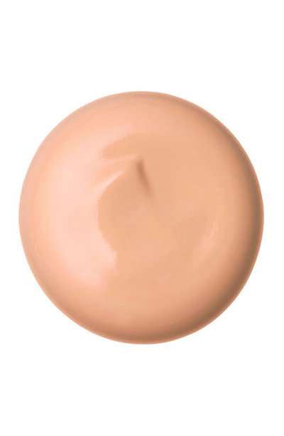 Clé De Peau Beauté Radiant Cream Foundation In O10 Light Ocher