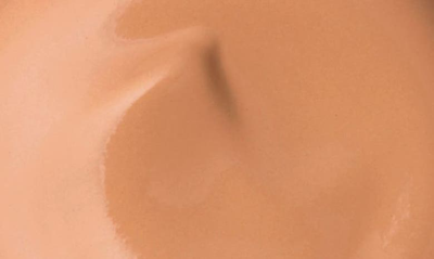 Clé De Peau Beauté Radiant Cream Foundation In Bf60 Deep Tan Buff