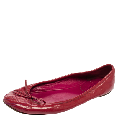 Pre-owned Gucci Magenta Patent Leather Soho Ballet Flats Size 35.5 In Purple
