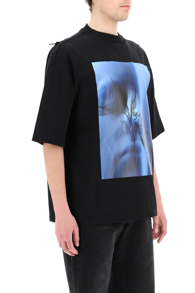 Shop A Better Mistake Face To Face Print T-shirt In Black,blue