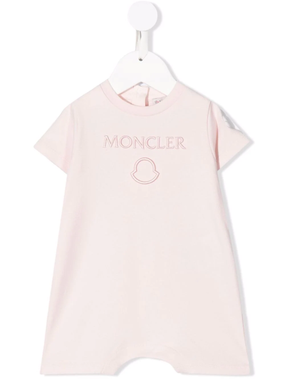 Moncler Embroidered-logo Shorties In Pink