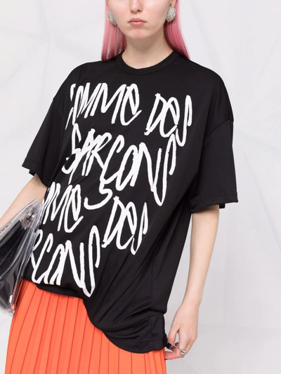 Comme Des Garçons Maxi Logo Print T-shirt In Black