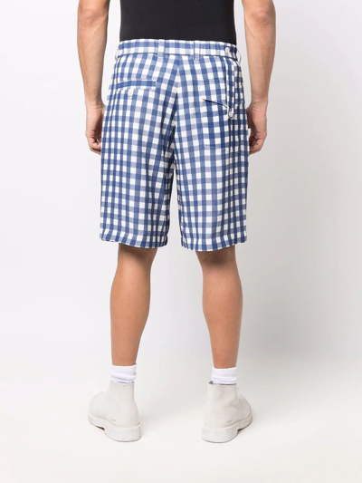 Jacquemus Le Short Gelati Pleated Shorts In Blau