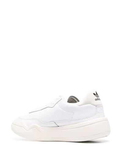 Adidas Originals Logo-patch Leather Sneakers In Weiss