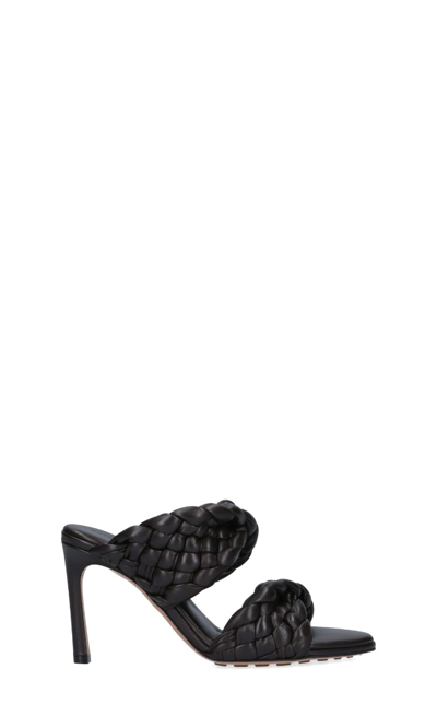 Shop Bottega Veneta Curve Sandals