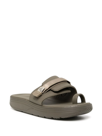 Shop Suicoke Uta Rubber Toe-strap Sandals In Grey