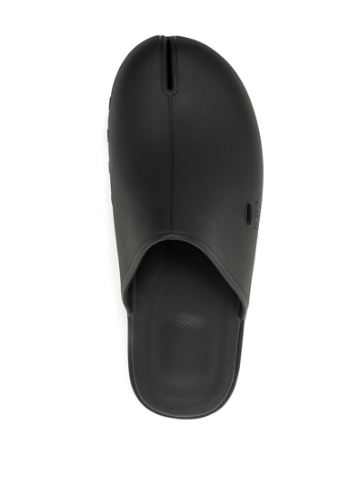 Suicoke Polk Split-toe Sandals In Black