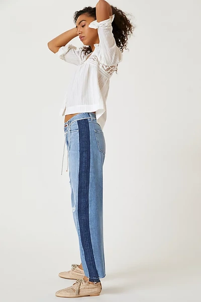 Shop Closed Fayna Relaxed Jeans In Blue