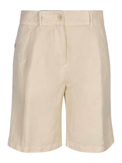 Shop Aspesi Plain Shorts In Ivory